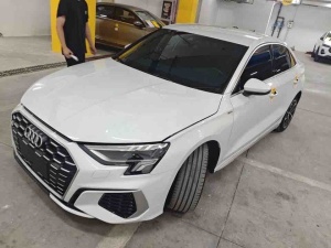 2022款 奥迪A3 A3L Limousine 35 TFSI 进取运动型