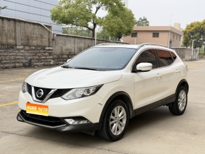 2016款 逍客 2.0L CVT精英版