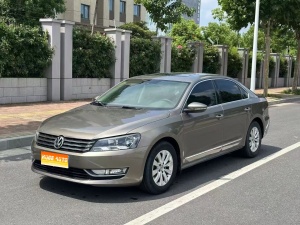MY2015 Passat 1.8TSI DSG Honor