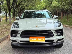 MY2014 Macan 2.0T