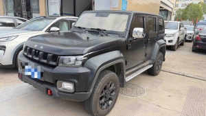 2023款 北京越野BJ40 2.0D 自动四驱刀锋英雄版侠客型