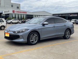 MY2022 Lamando L 280TSI DSG Hot
