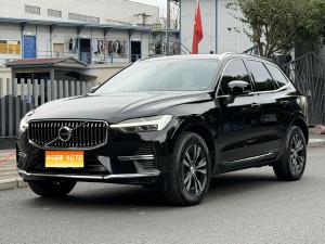 2024款 沃尔沃XC60 B5 四驱智逸豪华版