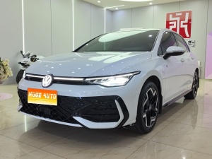 MY2025 Golf 300TSI R-Line
