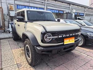 MY2024 Ford Bronco 2.3T Outer Banks Bigfoot Off-road