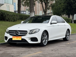 2020款 奔驰E级 E 300 L 运动时尚型