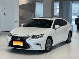 MY2015  Lexus ES 200  Elite