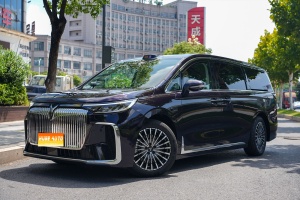 2026款 岚图梦想家 PHEV 乾崑Max