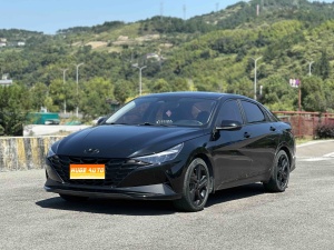 MY2022  Elantra (Gen3-4)  1.5L CVT LUX Luxury