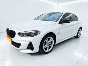 MY2022 BMW 1 Series 120i M Sport Night Kit 