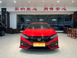 2021款 思域 HATCHBACK 220TURBO CVT潮酷控