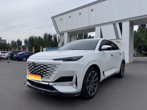 2021款 长安UNI-K 2.0T 全轮驱动尊贵型