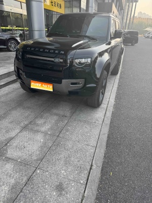 2023款 卫士 改款 110 3.0T P400 X-DYNAMIC HSE