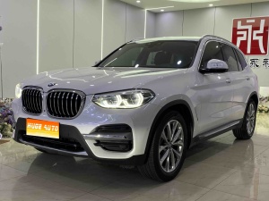 MY2019 BMW X3 xDrive25i Luxury Package