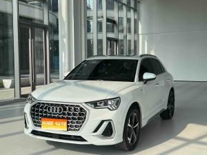 MY2026 AUDI Q3 quattro 45th Anniversary Collection 35TFSI Fashion Dynamic Version