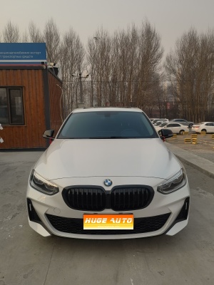 MY2021 BMW 1 Series 120i M Sport Night Kit 