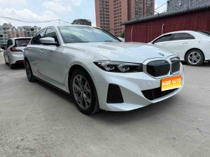 MY2024  BMW  i3 eDrive 35 L