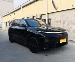 MY2023 Li L7 Air