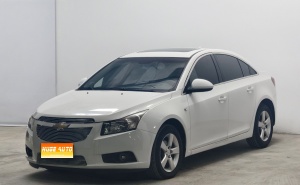 2012款 科鲁兹 1.6L SE AT