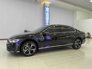 MY2025 Magotan Facelift II Shared 330TSI DSG Luxury Version