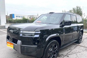 MY2025 Titanium 7 190KM 4WD Ultra