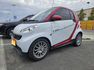 MY2012 smart fortwo 1.0 MHD Hard top Standard Version