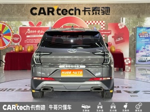 2023款 胜达 旅行家 380T GDi 自动四驱LUX HTRAC尊贵版