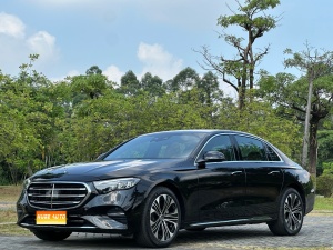 2025款 奔驰E级 改款 E 300 L 豪华型