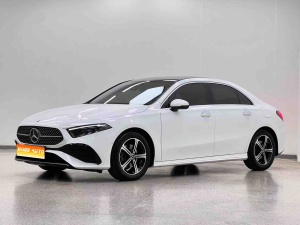 MY2025  Mercedes Benz  A Class Facelift A 200 L Fashion