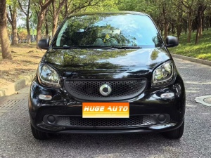 MY2018 smart forfour 1.0L 52kW Smart Version
