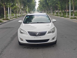 2013款 英朗 XT 1.6L 自动时尚版
