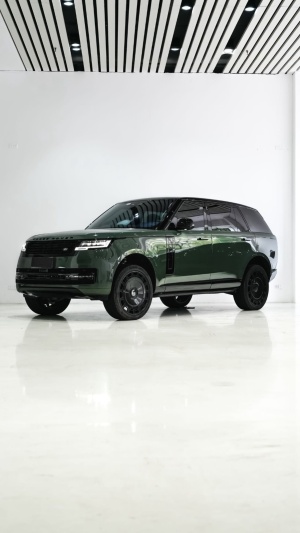 MY2025 Range Rover 3.0 L6 400PS Shengshi Extended