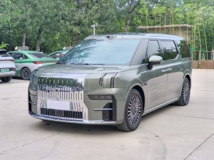 MY2024 ZEEKR009 Executive 4WD-6 seats 108KWH