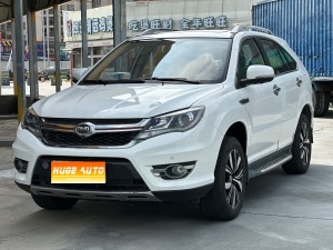2017款 比亚迪S7 2.0T 自动尊贵型