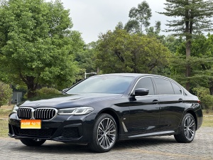 MY2023 BMW 5 Series 530Li Lead Version M Sport Kit 