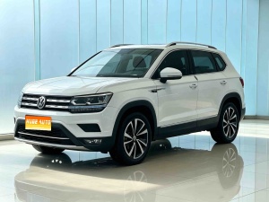 MY2019 THARU 330TSI 4WD Flagship Version National VI