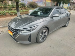 MY2025 Sylphy 1.6L CVT True