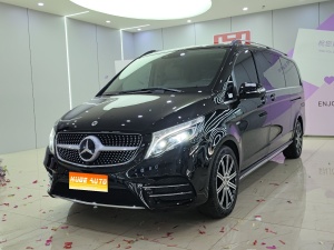 2021款 奔驰V级 V 260 L 长轴距豪华版