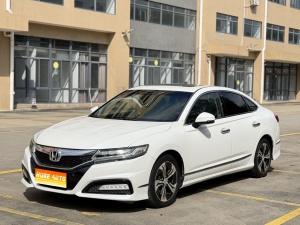 2015款 思铂睿 2.4L 尊贵版