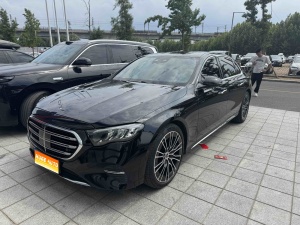 2025款 奔驰E级 改款 E 300 L 豪华型