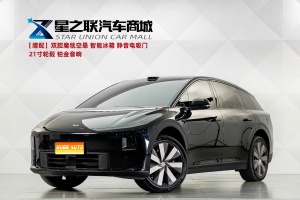 2025款 理想i6 两驱标准版
