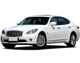 Infiniti M