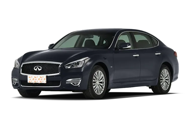 Infiniti Q70